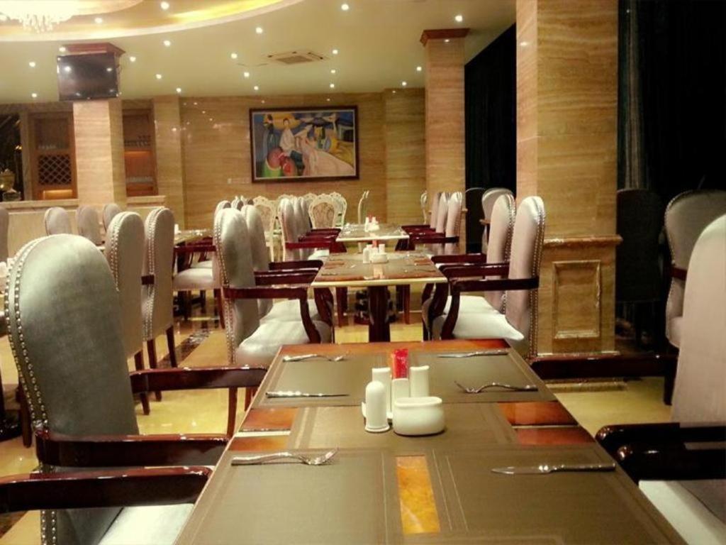 星辰世界酒店 Naypyidaw 外观 照片